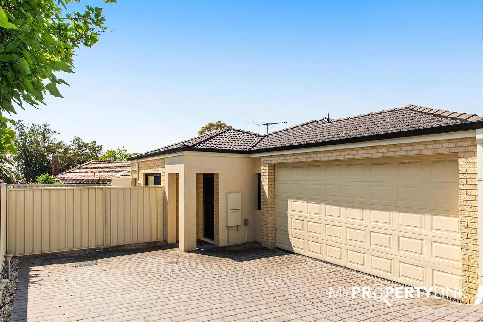 3 bedrooms Villa in C/5 Tetworth Crescent NOLLAMARA WA, 6061