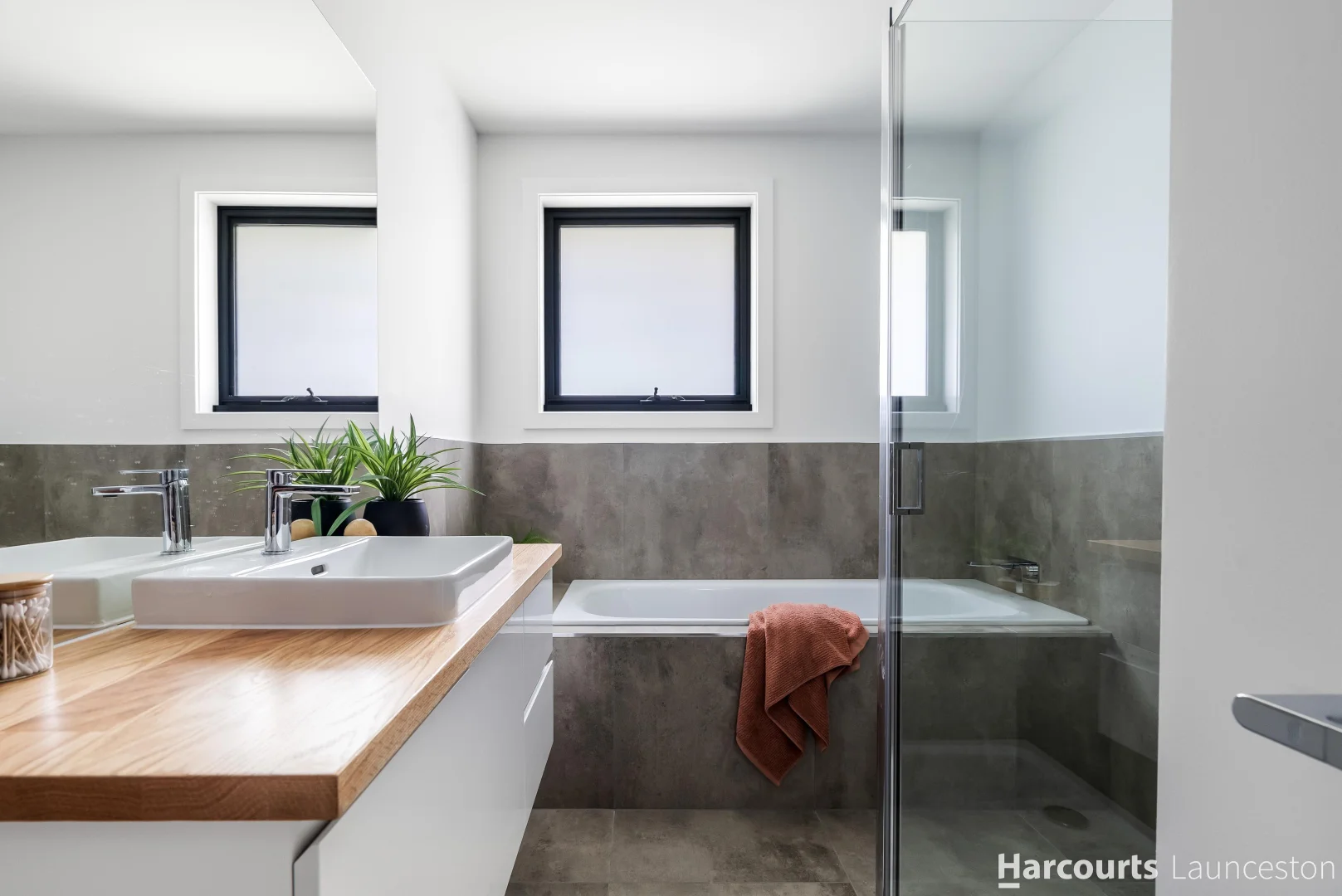 Additional image 7 of 8/108 Pomona Road, Riverside TAS 7250