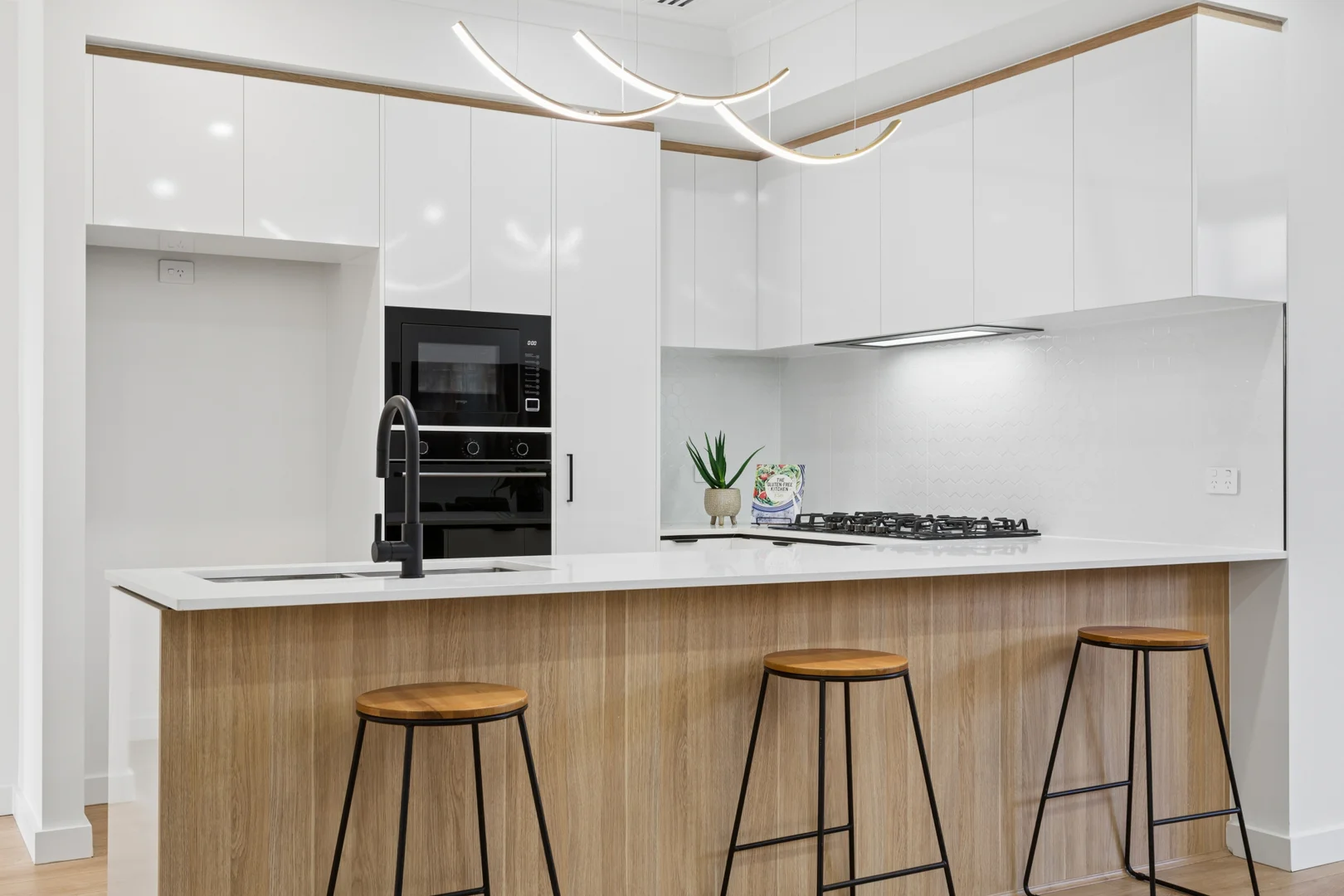 Additional image 11 of 57 Cungena Ave, Park Holme SA 5043