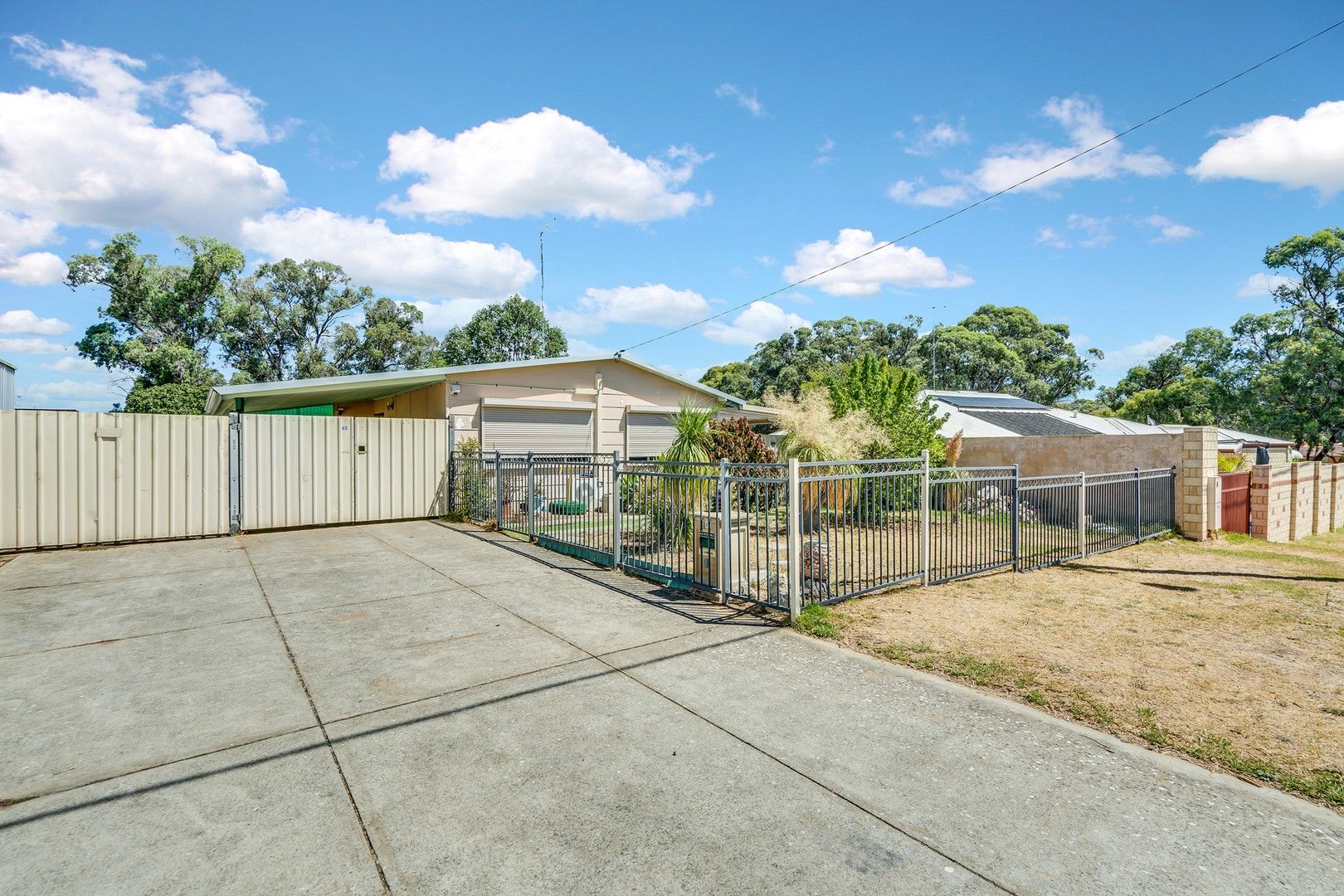 3 bedrooms House in 43 Milgar Street MANDURAH WA, 6210