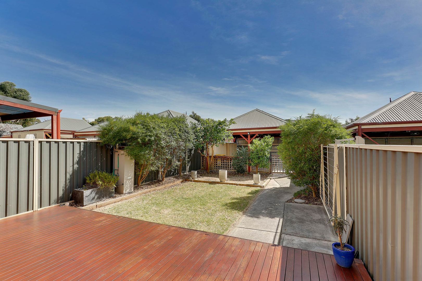 3 Meadowbank Lane, Craigieburn VIC 3064 House For Rent 420 Domain