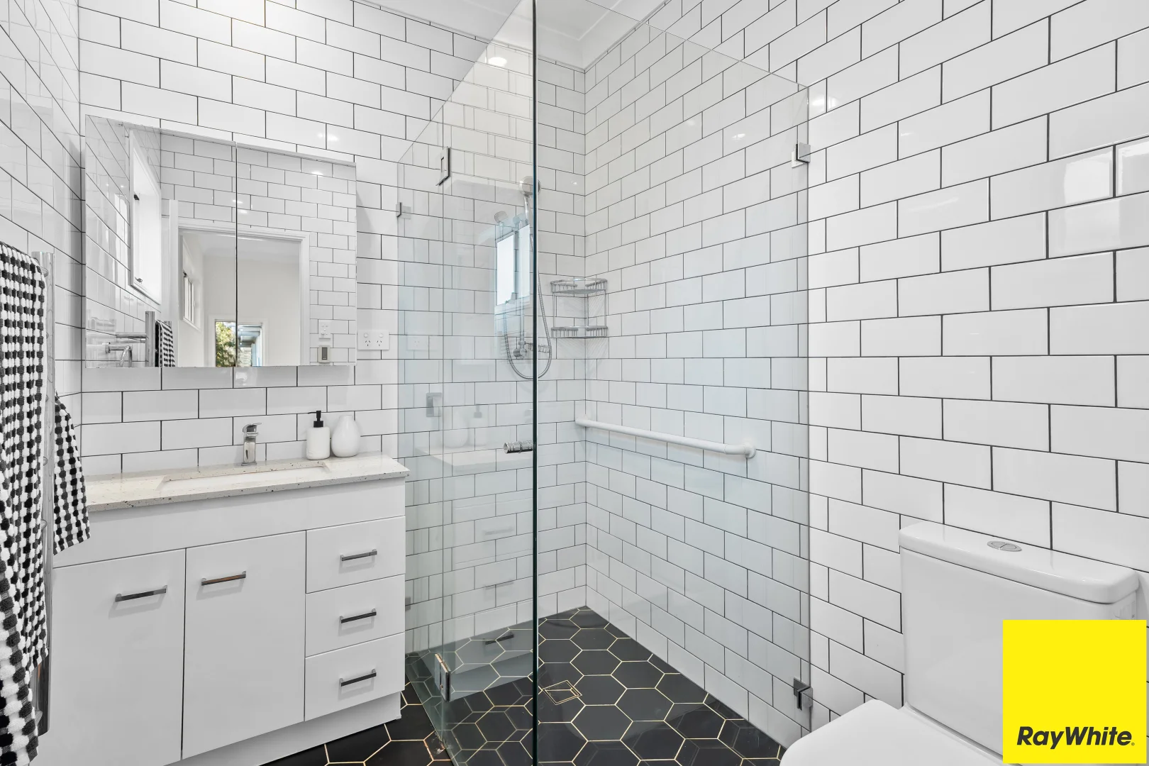 Additional image 10 of 65 Waterview Street, Woy Woy NSW 2256