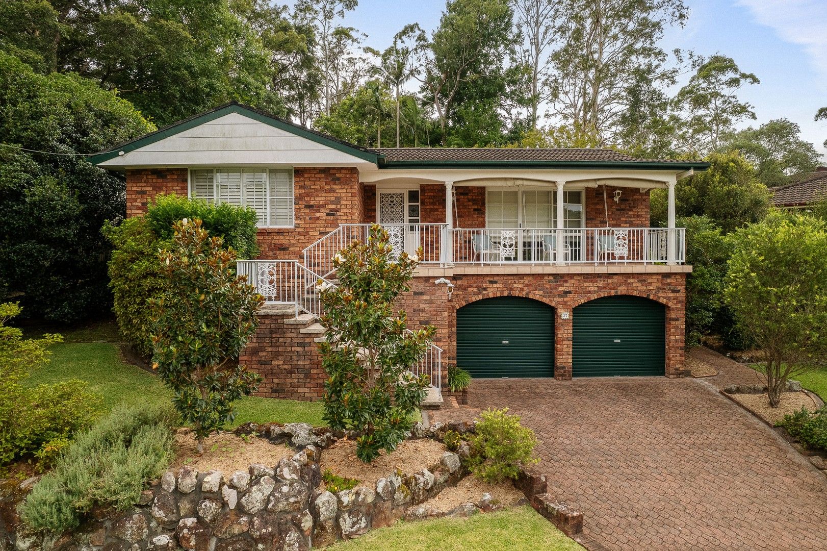 4 bedrooms House in 27 Narooma Road NIAGARA PARK NSW, 2250