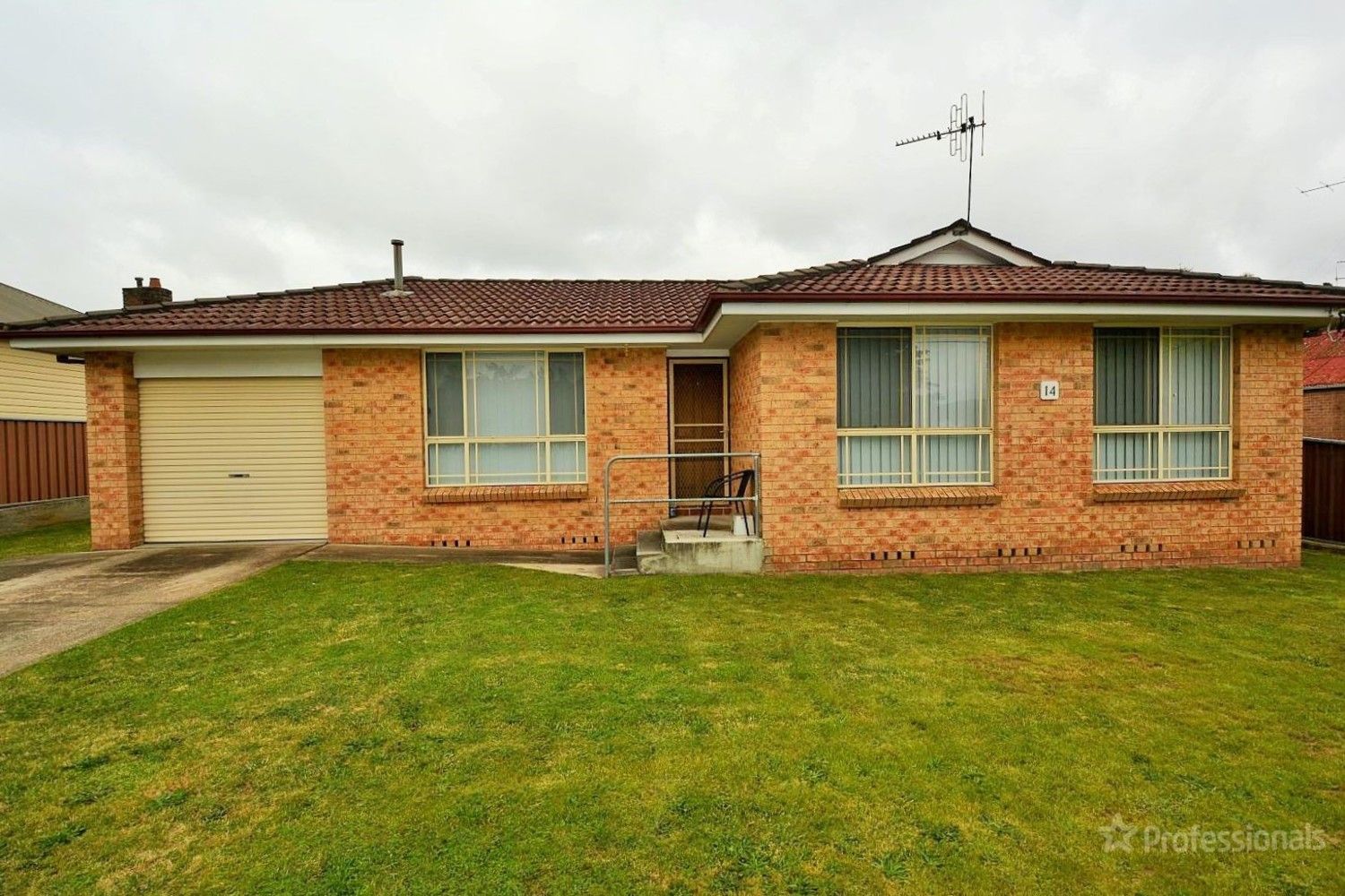 1/14 Union Street, Lithgow NSW 2790 Apartment For Rent Domain