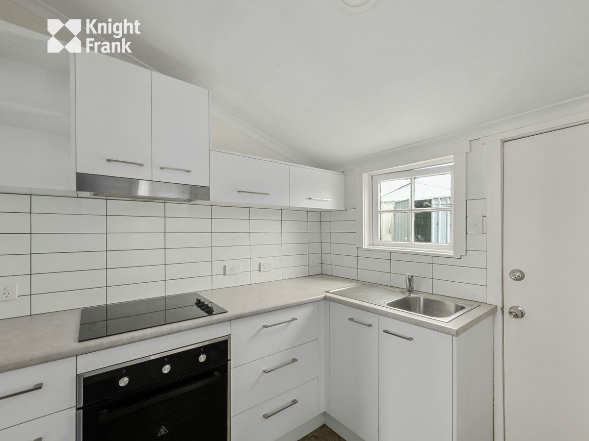 2 bedrooms House in 14 Charles Street South SOUTH LAUNCESTON TAS, 7249