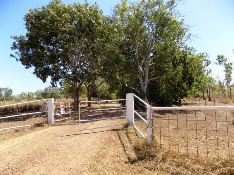 Acacia Hills NT 0822, Image 0