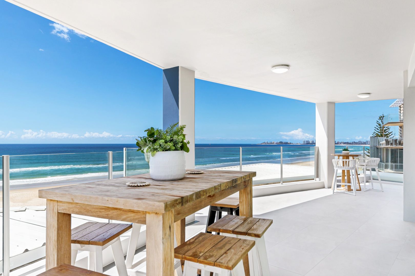 10/405 Golden Four Drive, Tugun QLD 4224, Image 2