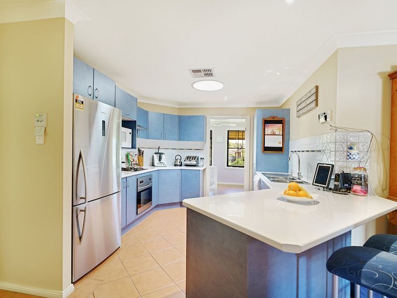 2 Ross Street, Currans Hill NSW 2567, Image 1