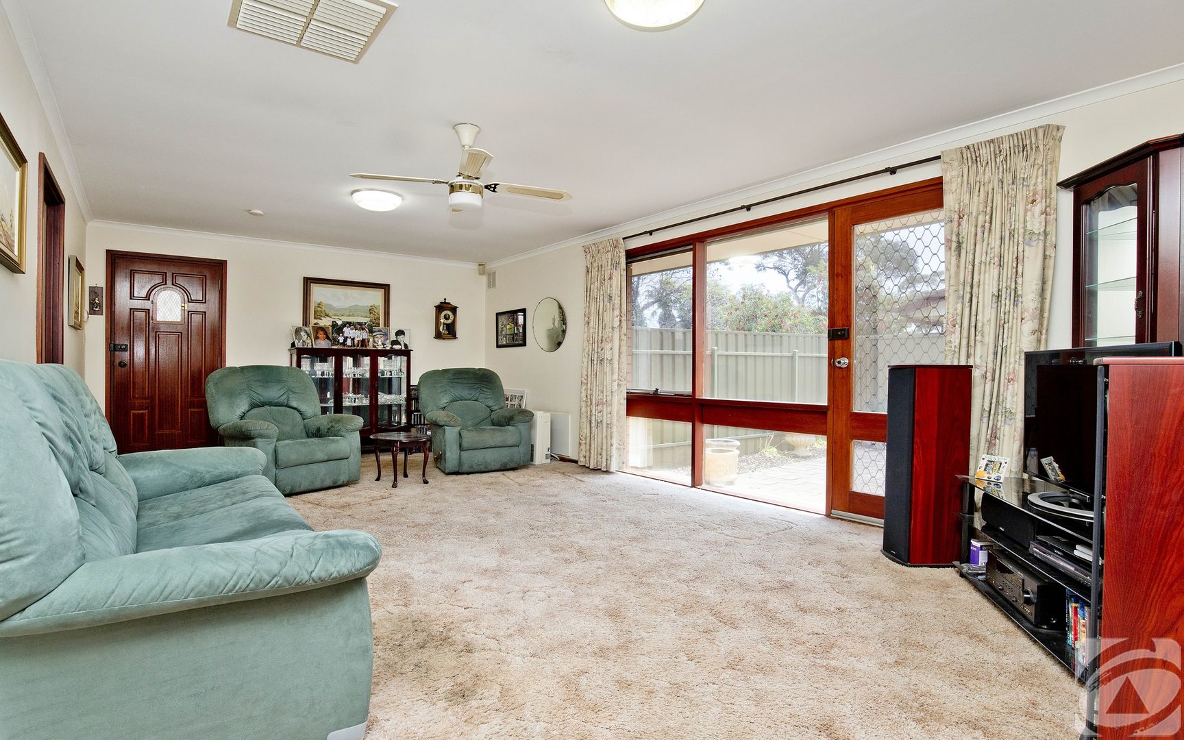 13 Wilterna Crescent, Smithfield SA 5114, Image 2