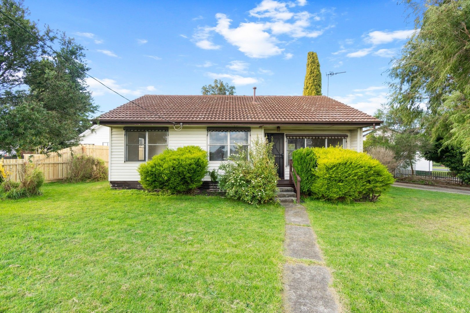 3 bedrooms House in 25 Furlonger Street TRARALGON VIC, 3844