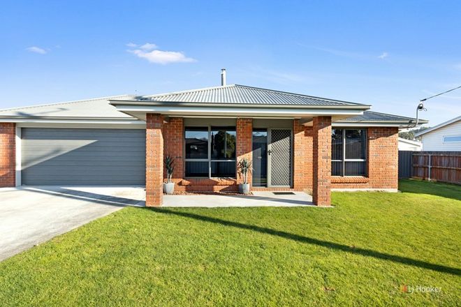 Picture of 142 Percival Street, LATROBE TAS 7307