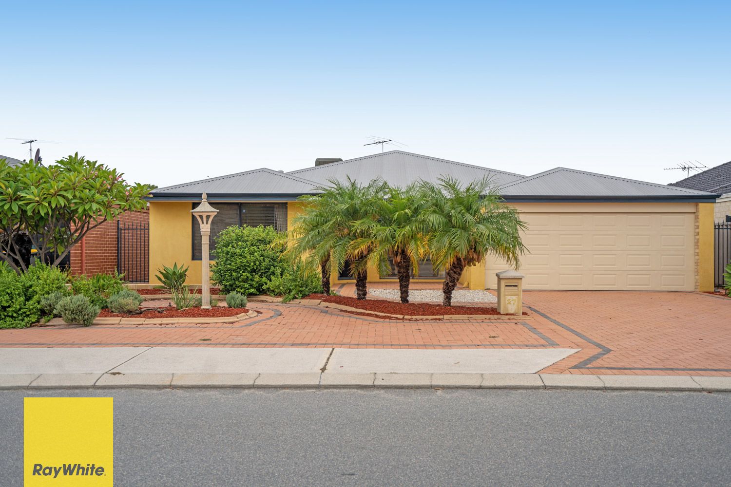 27 Whimbrel Parade, Bennett Springs WA 6063, Image 0