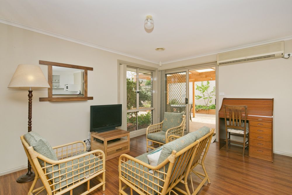 8/67 Barraclough Crescent, Monash ACT 2904, Image 1