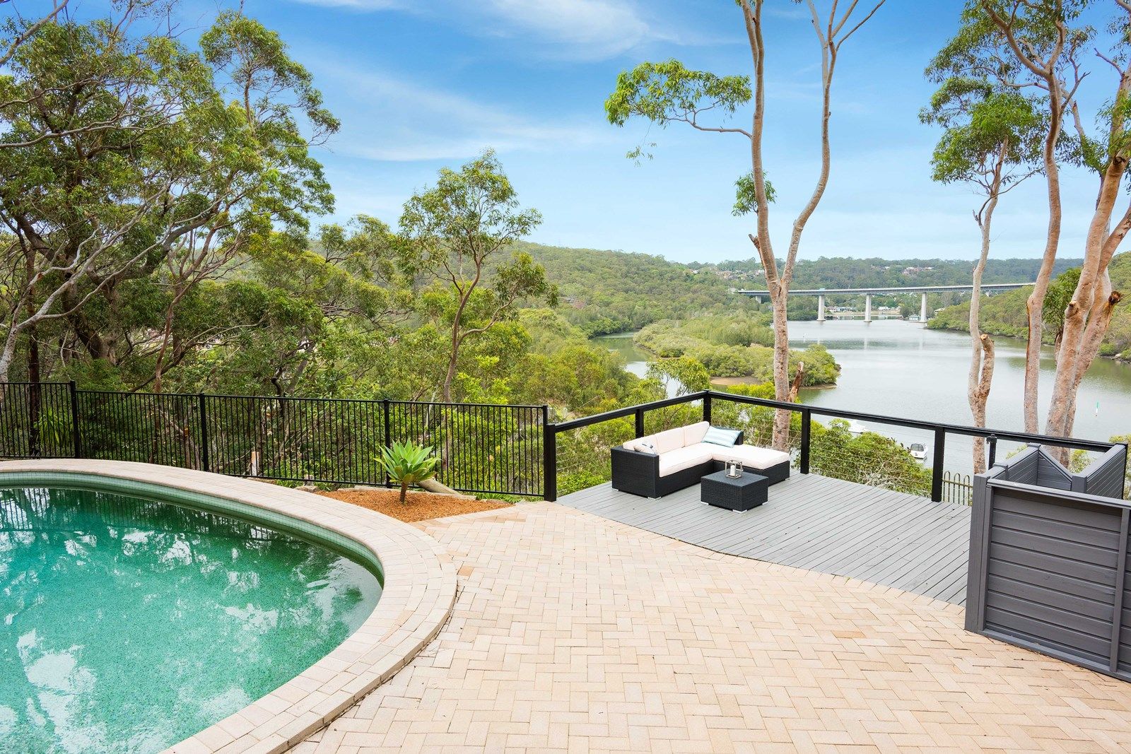 186 Washington Drive, Bonnet Bay NSW 2226, Image 1