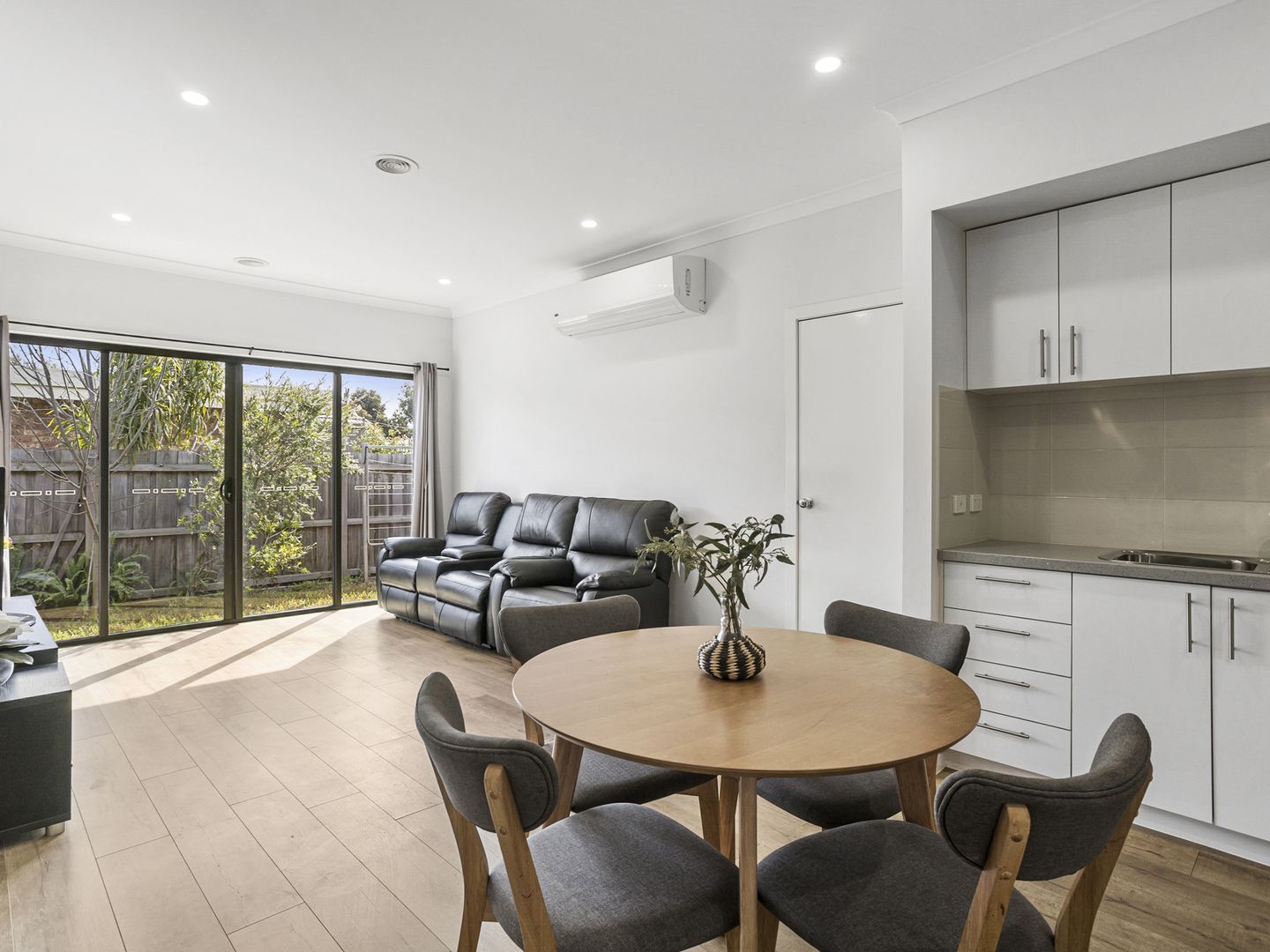 3/99 Eastbourne Road, Rosebud VIC 3939, Image 2