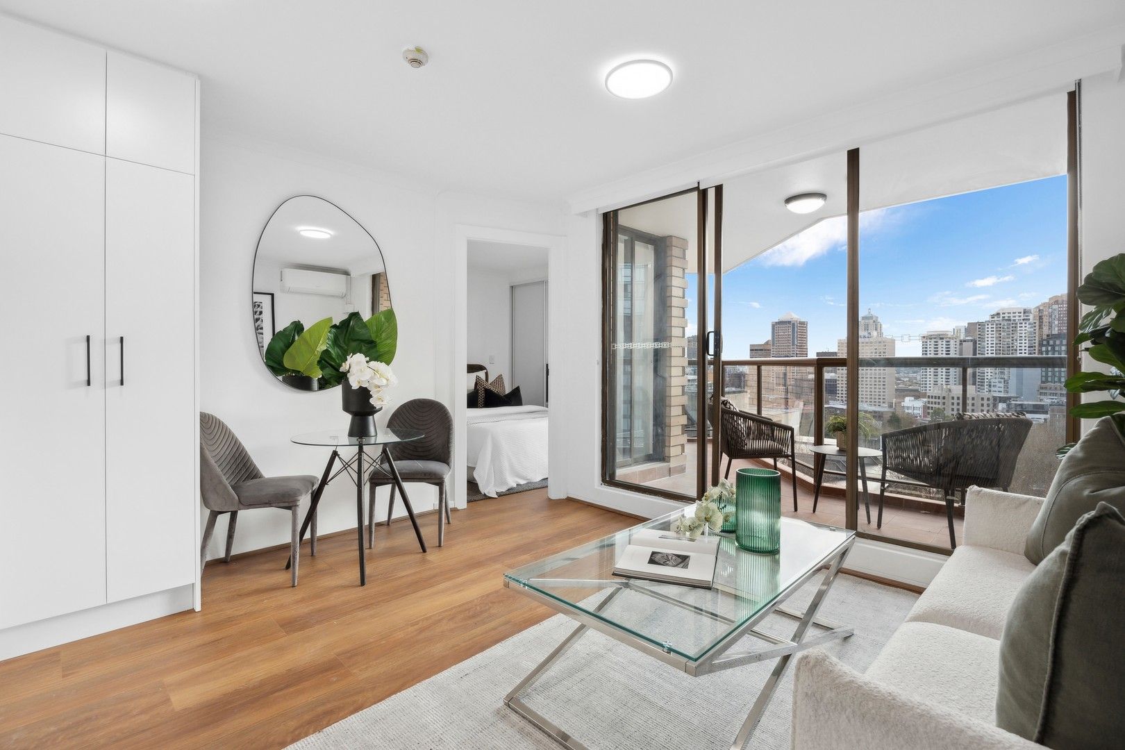 1 bedrooms Apartment / Unit / Flat in 94/220 Goulburn Street DARLINGHURST NSW, 2010