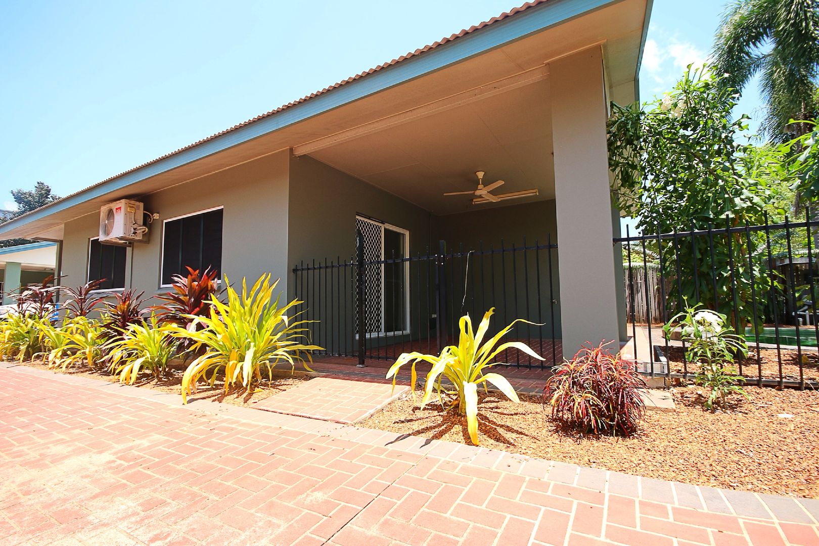 1/7 Sovereign Circuit, Coconut Grove NT 0810, Image 2