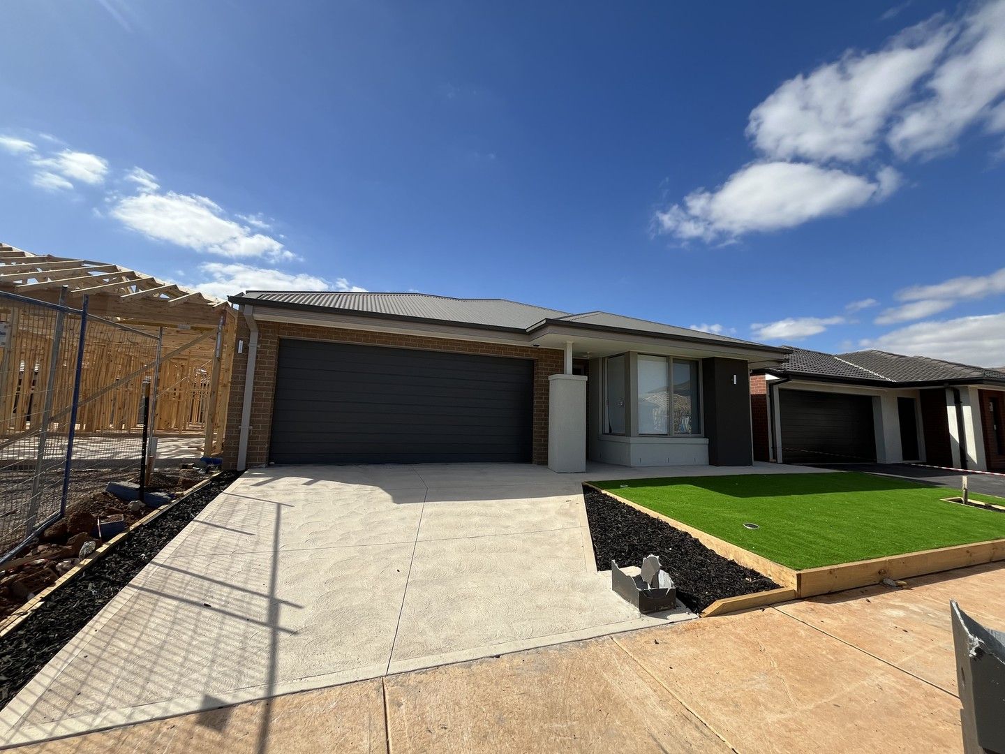 4 bedrooms House in 22 Bonito Street MELTON SOUTH VIC, 3338