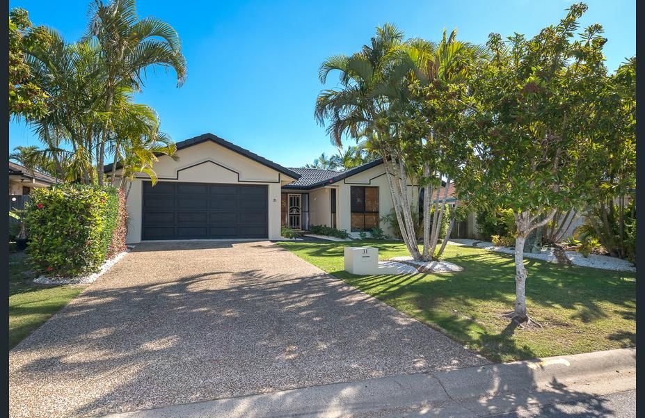 31 Gumleaf Drive, Molendinar QLD 4214, Image 1