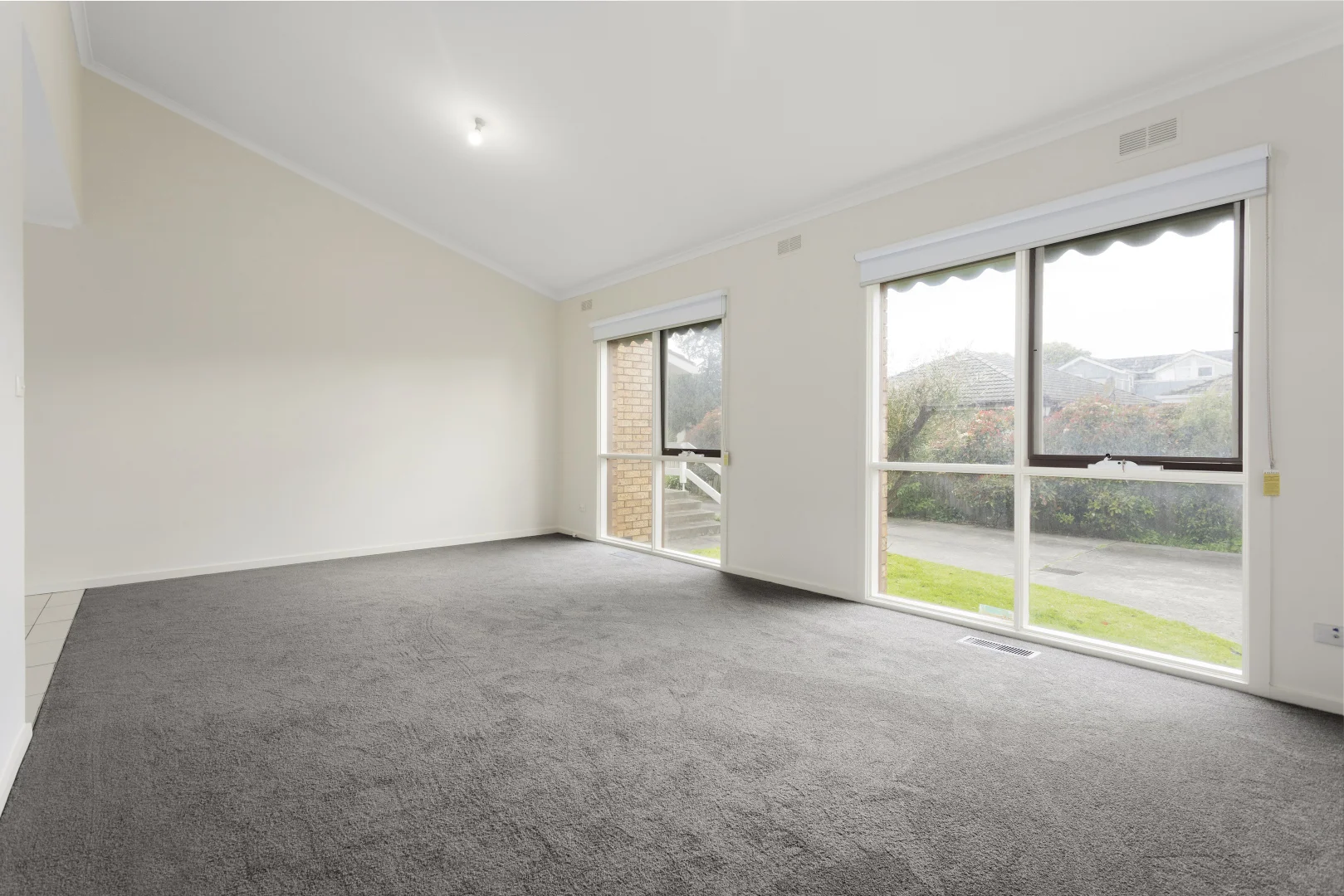 Additional image 2 of 2/14 Park Avenue, Glen Huntly VIC 3163