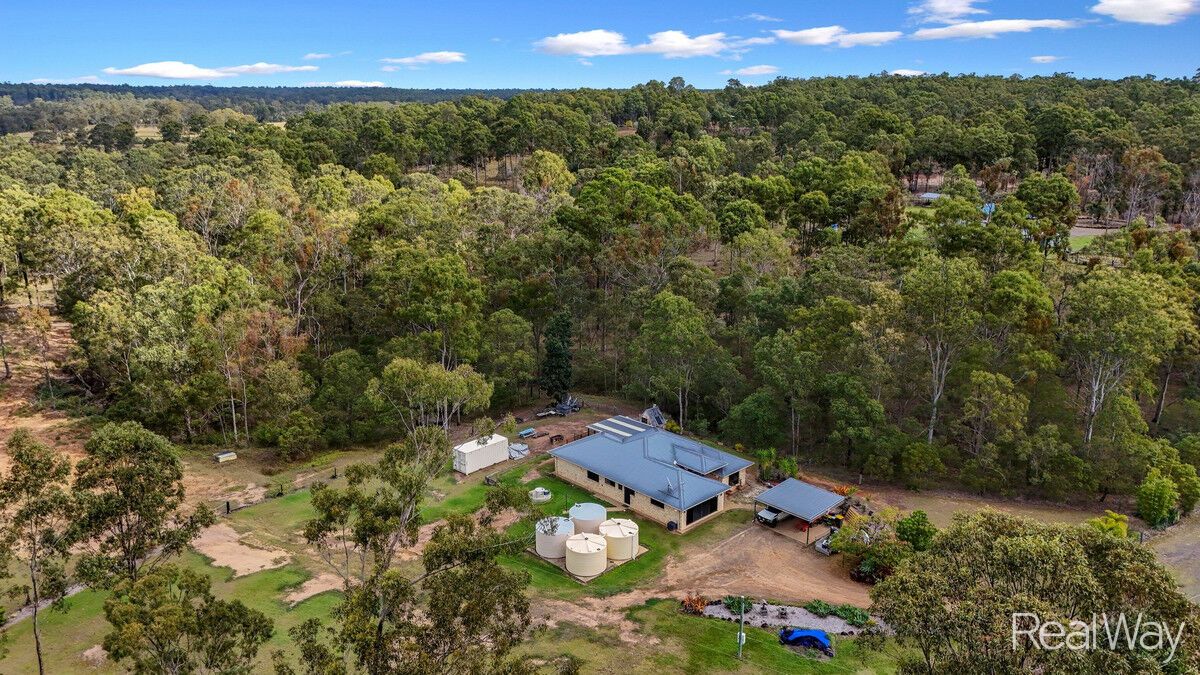 5 bedrooms House in 5 Greg Tobin Court AVONDALE QLD, 4670