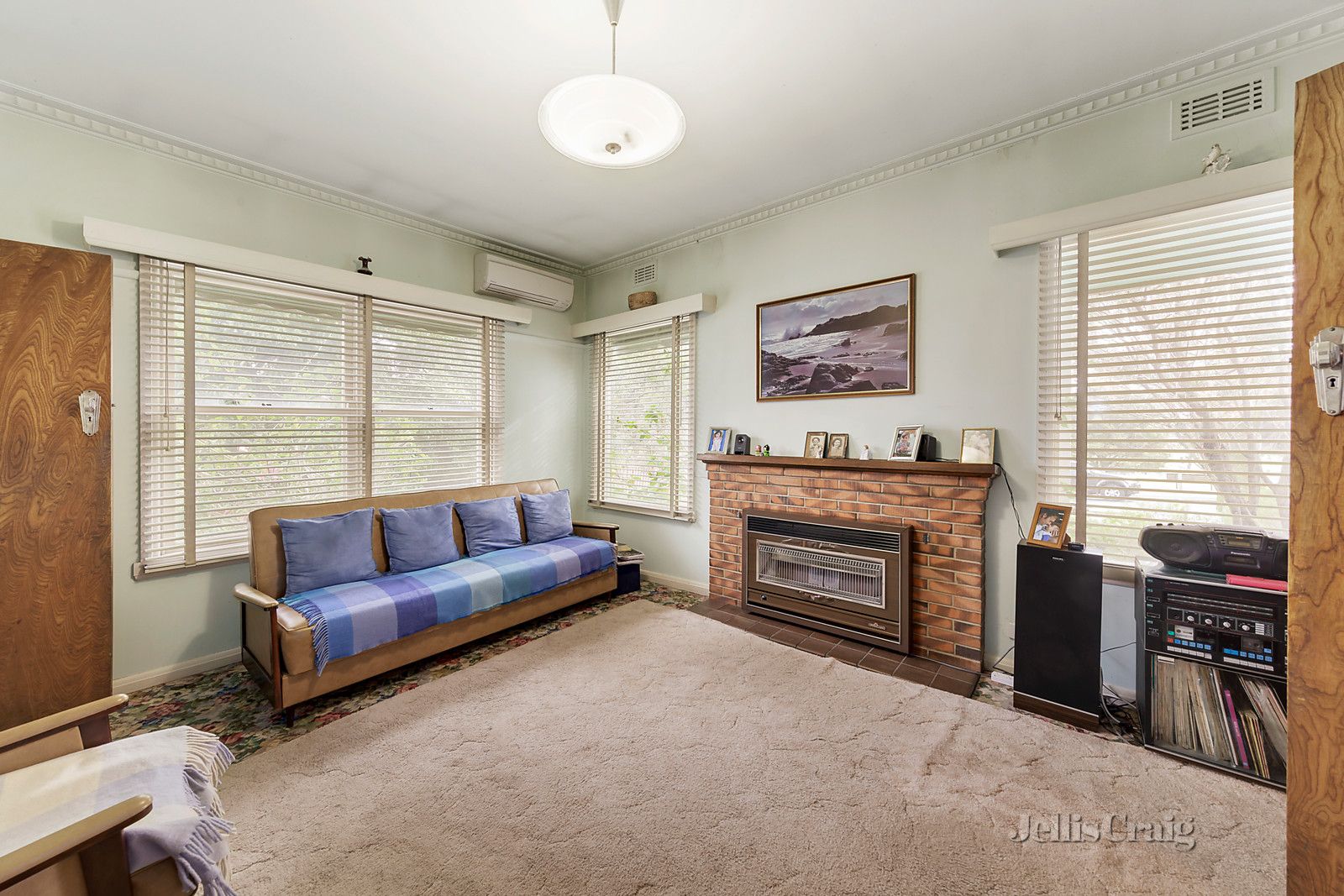 22 Stornoway Road, Camberwell VIC 3124, Image 2