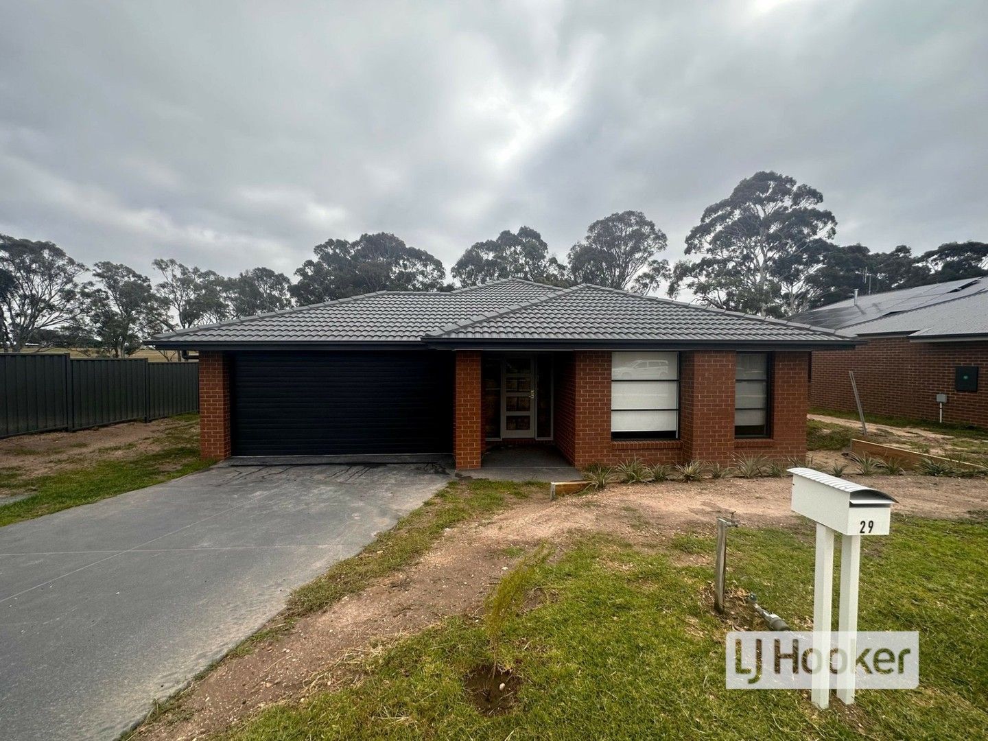 29 Houghton Crescent, Eagle Point VIC 3878