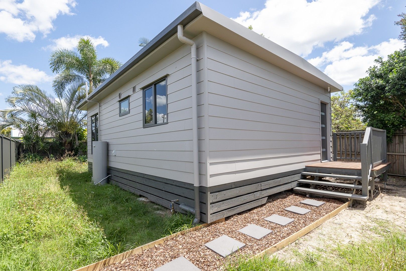 2 bedrooms House in 4a Tovey Road BORONIA HEIGHTS QLD, 4124