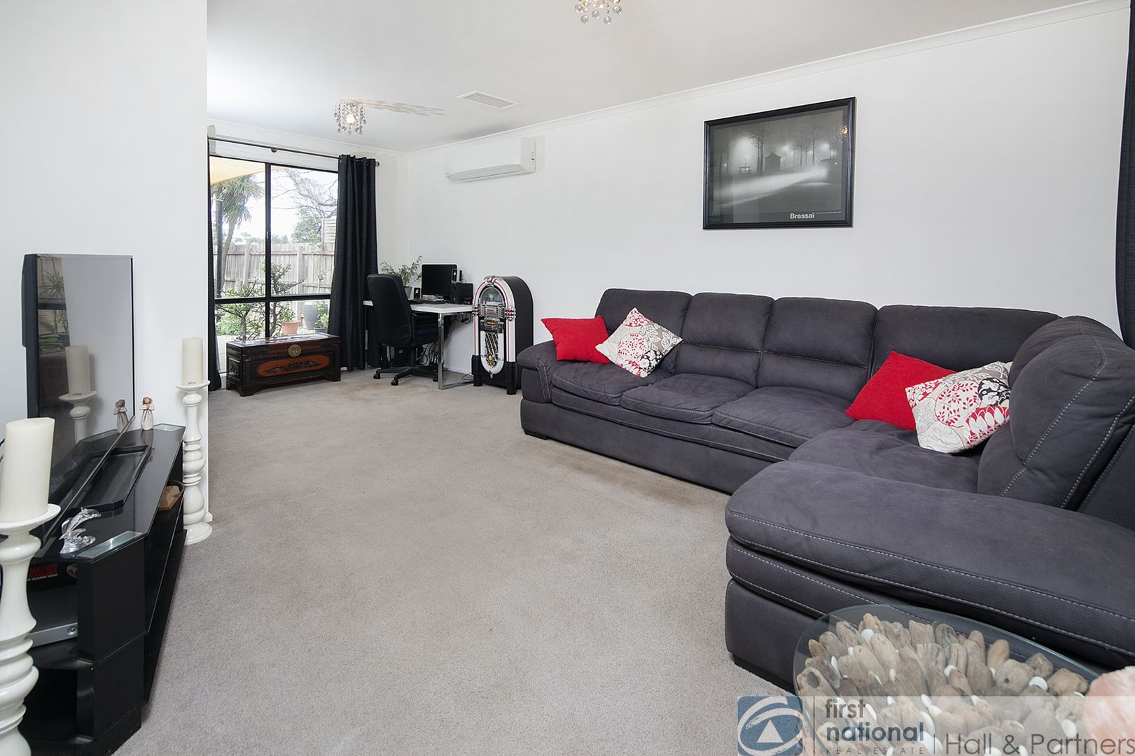 52 James Wyman Place, Hampton Park VIC 3976, Image 1