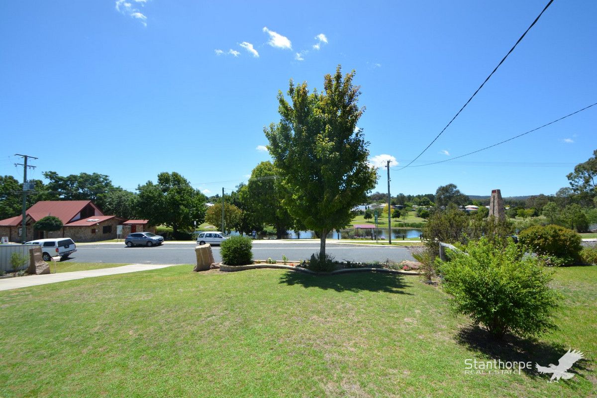 45 Leslie Parade, Stanthorpe QLD 4380 Domain