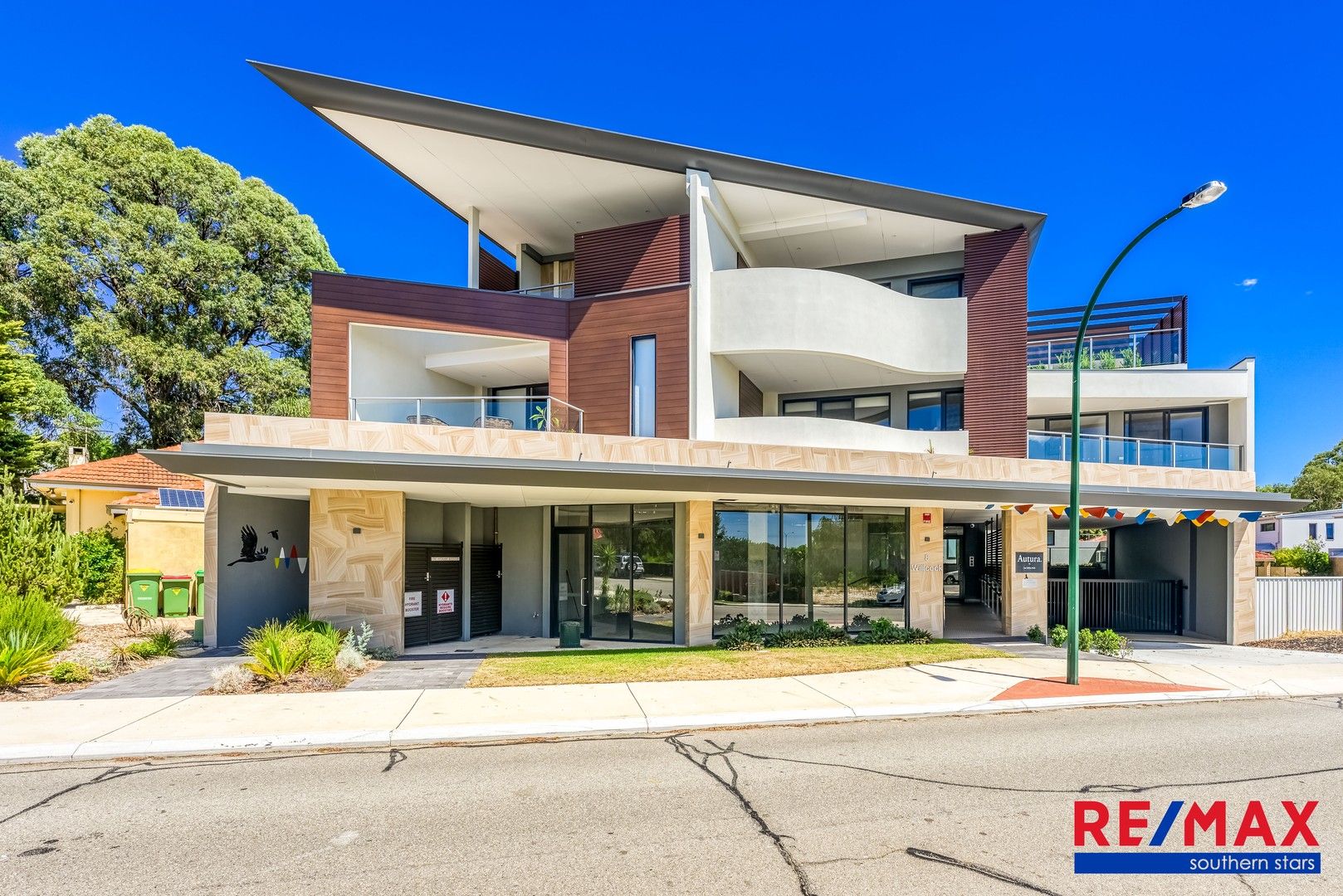 1 bedrooms Apartment / Unit / Flat in 4/8 Willcock Street ARDROSS WA, 6153