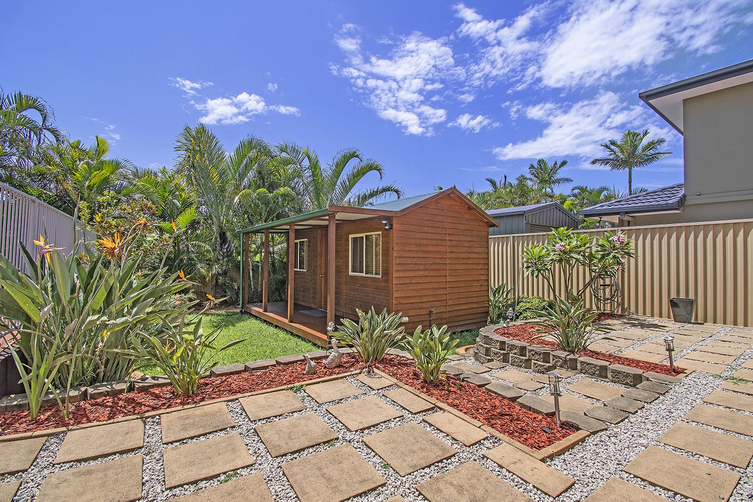 7 Birdie Court, Arundel QLD 4214, Image 2