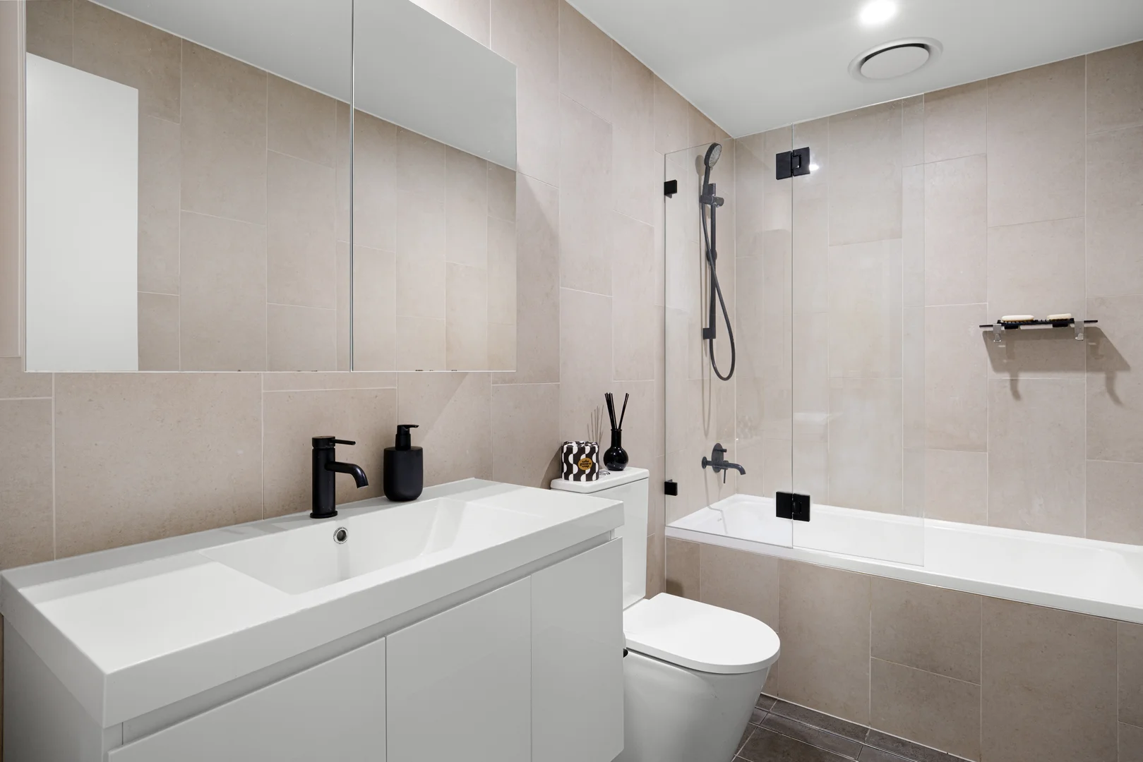 Additional image 11 of 102/60 King Street, Newcastle NSW 2300