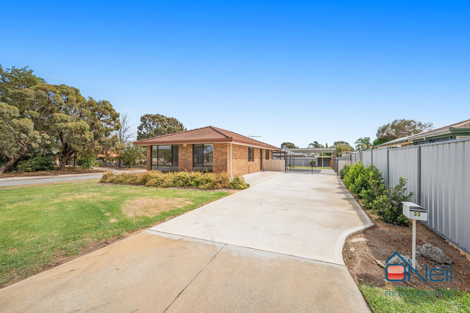 33 Harber Drive, Armadale WA 6112 House For Rent 460 Domain