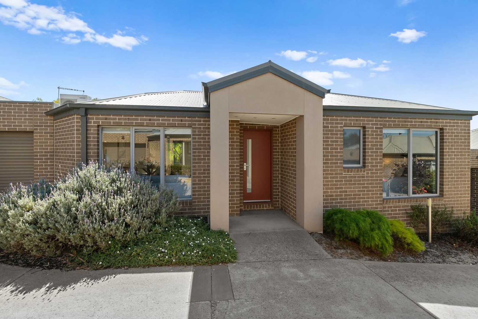 2/11 Kenilworth Street, Frankston VIC 3199, Image 0