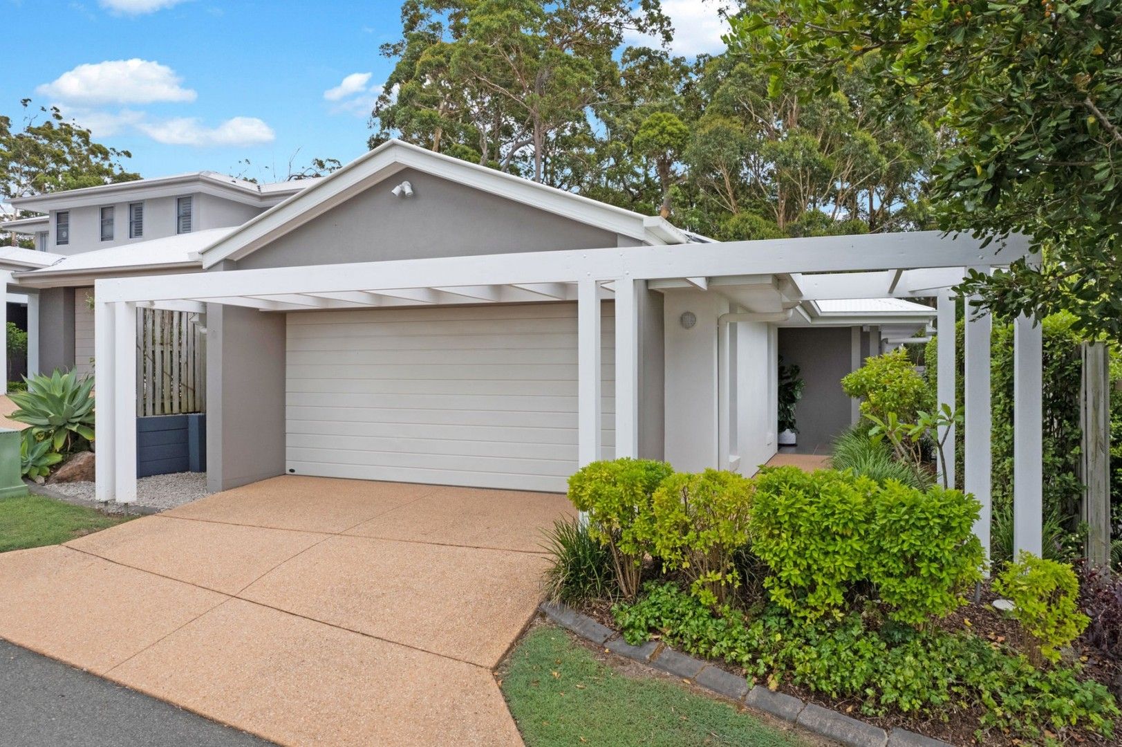 24/15 Dunes Court, Peregian Springs QLD 4573, Image 2