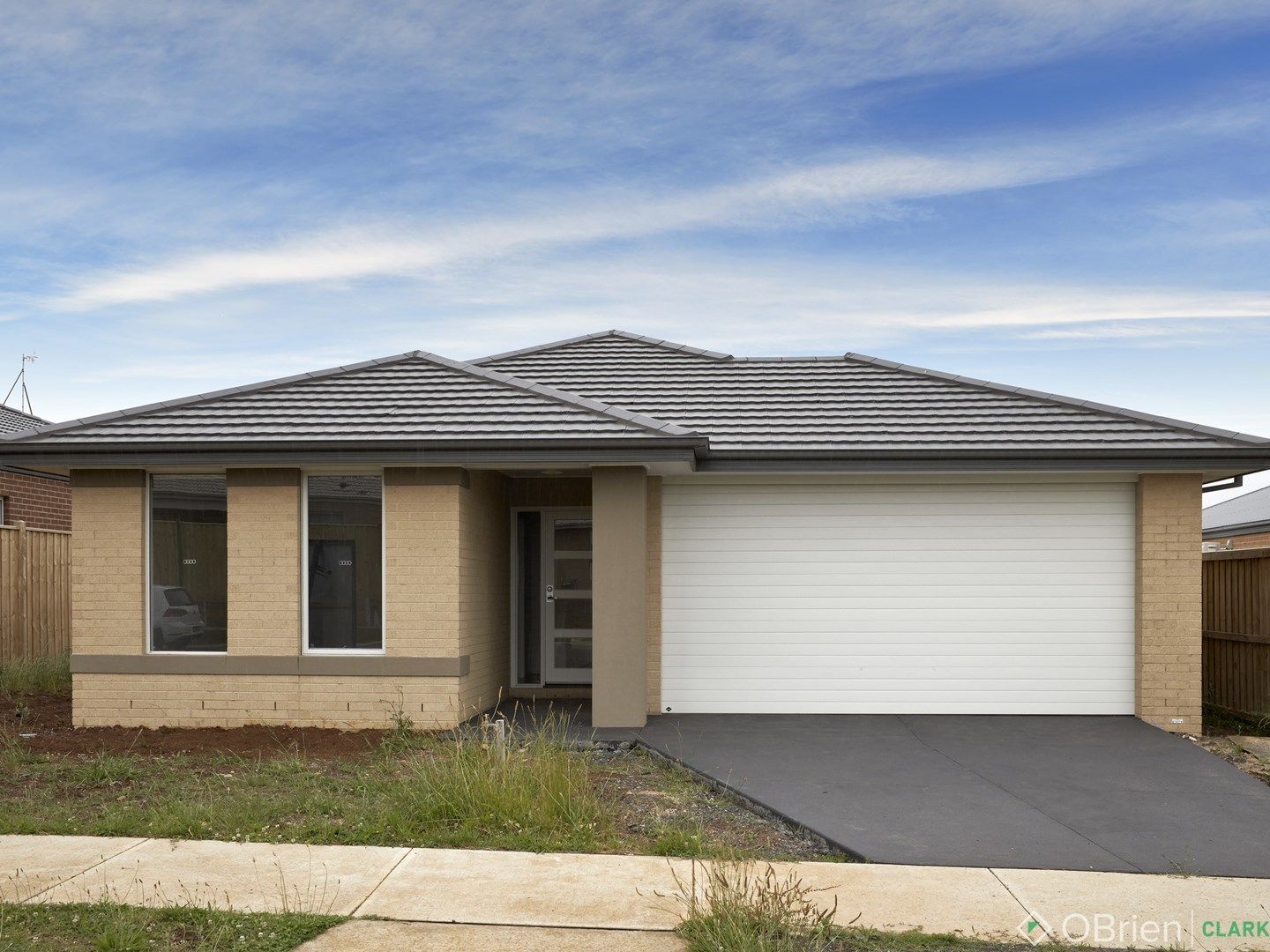 3 bedrooms House in 111 Willandra Circuit WARRAGUL VIC, 3820