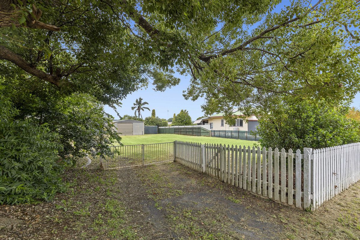 60 Holberton Street, Rockville QLD 4350, Image 0