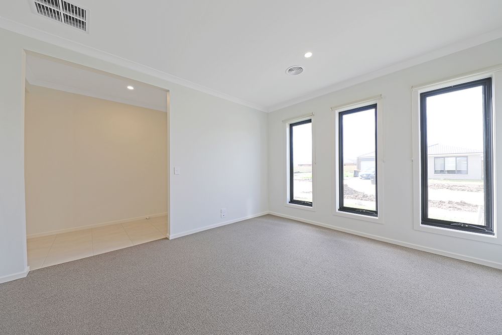 39 Belladonna Circuit, Wallan VIC 3756 House For Rent Domain