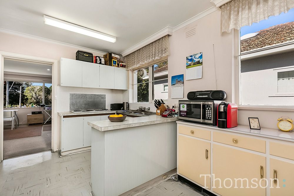 2/74 Hawthorn Road, Caulfield North VIC 3161, Image 2