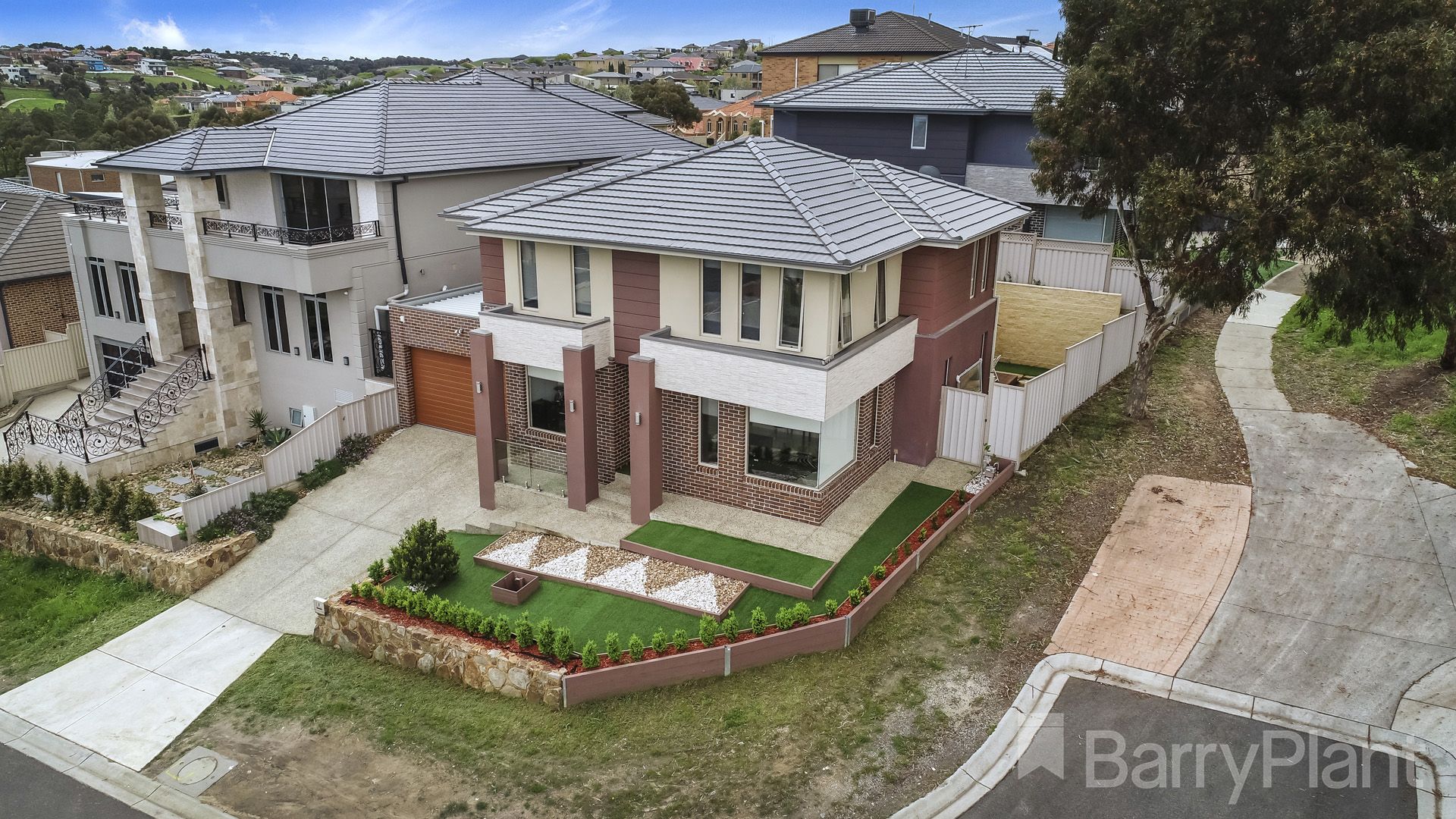 9 Port Patrick Court, Greenvale Property History & Address Research