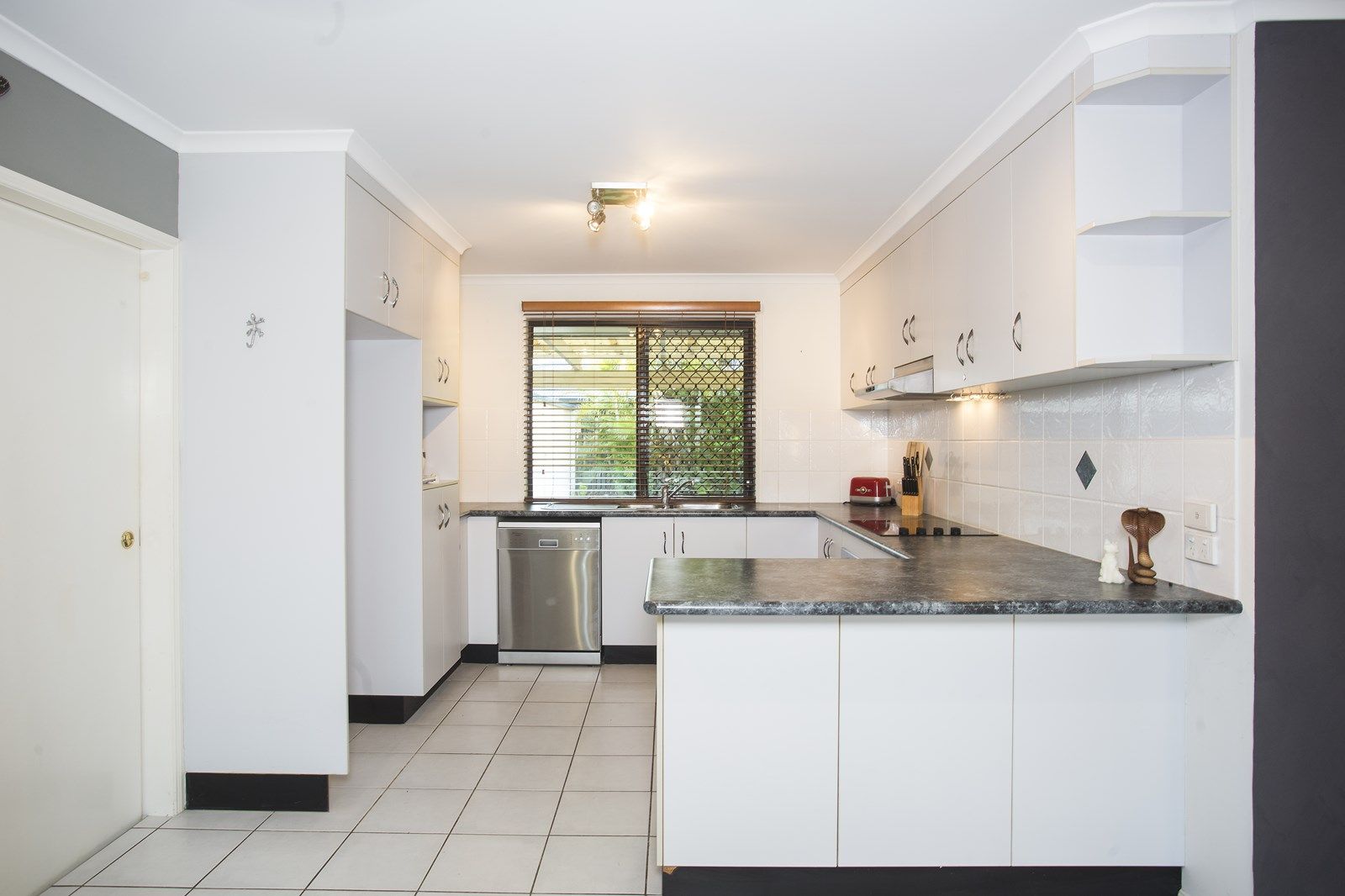12 Cod Place, Andergrove QLD 4740, Image 2