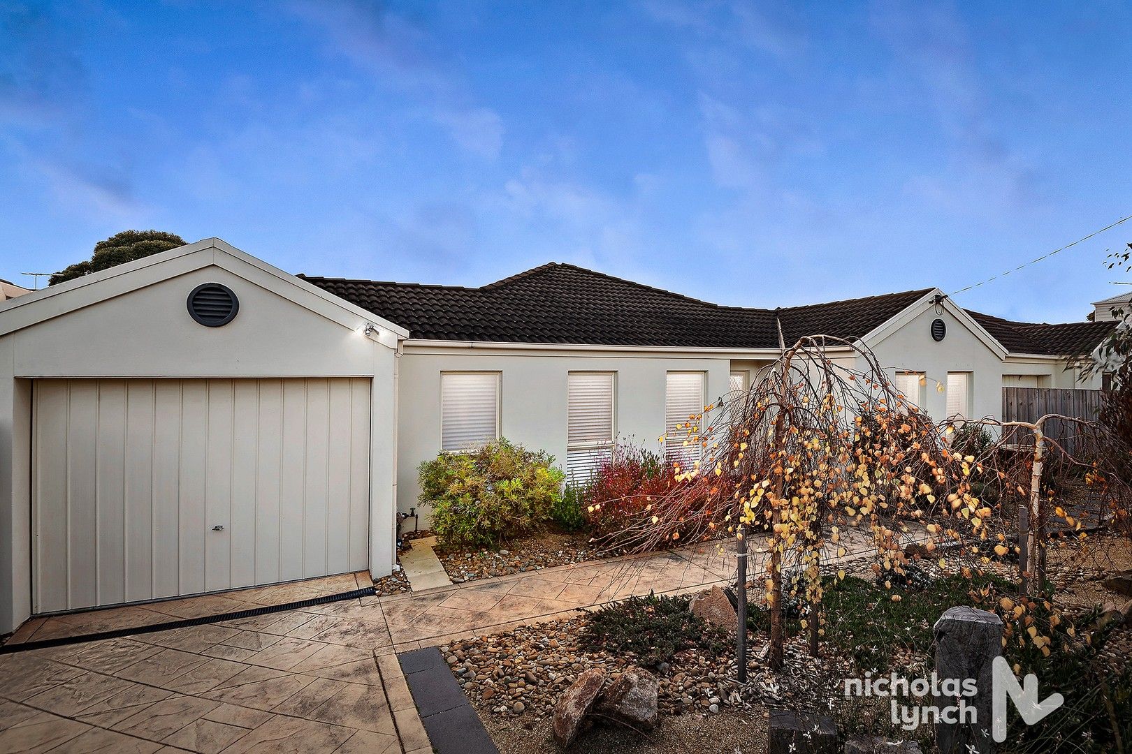 3 bedrooms House in 1 Saltaire Lane MORNINGTON VIC, 3931