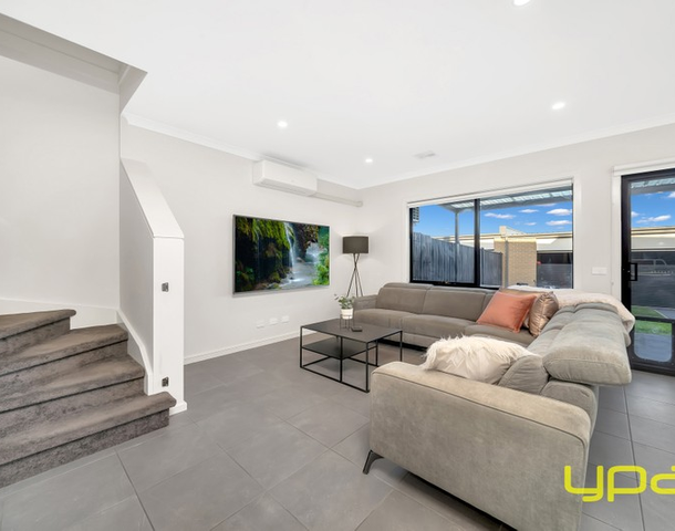 11 Nirvana Way, Clyde VIC 3978