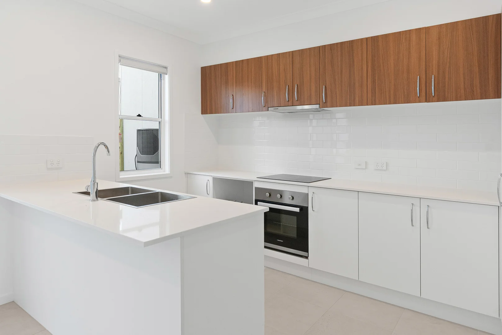 Additional image 2 of 44 Hawkesbury Way, Banya QLD 4551