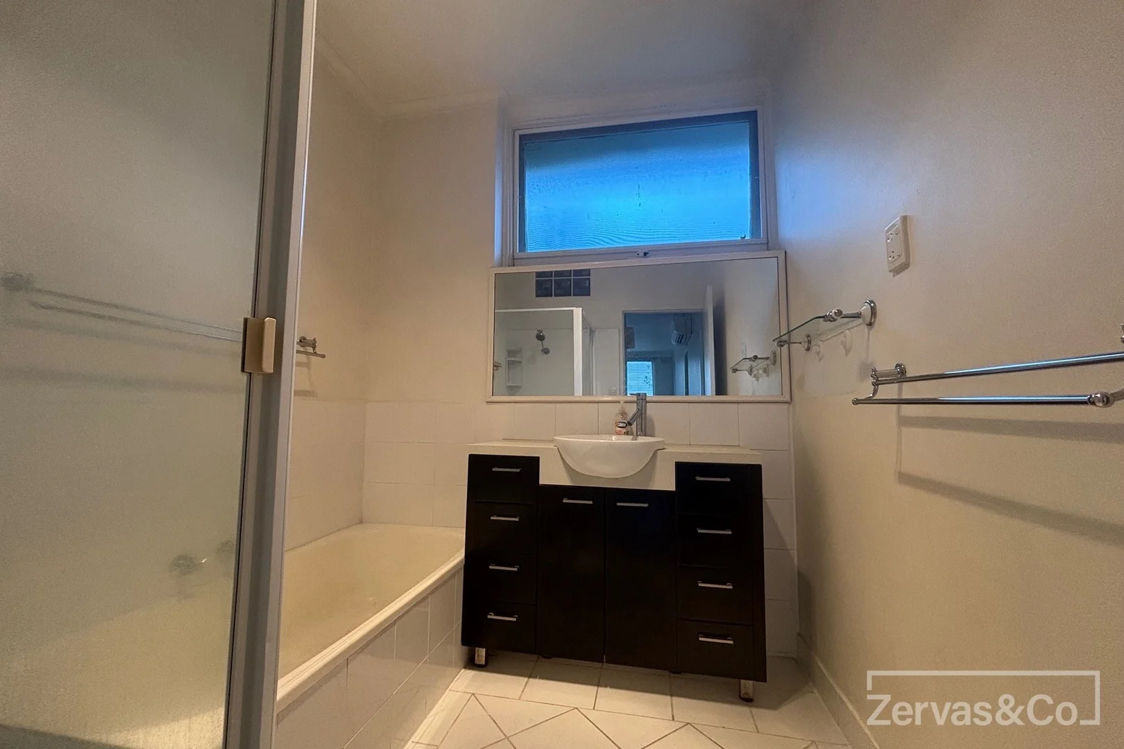 Additional image 6 of 10/13 Elm Grove, McKinnon VIC 3204