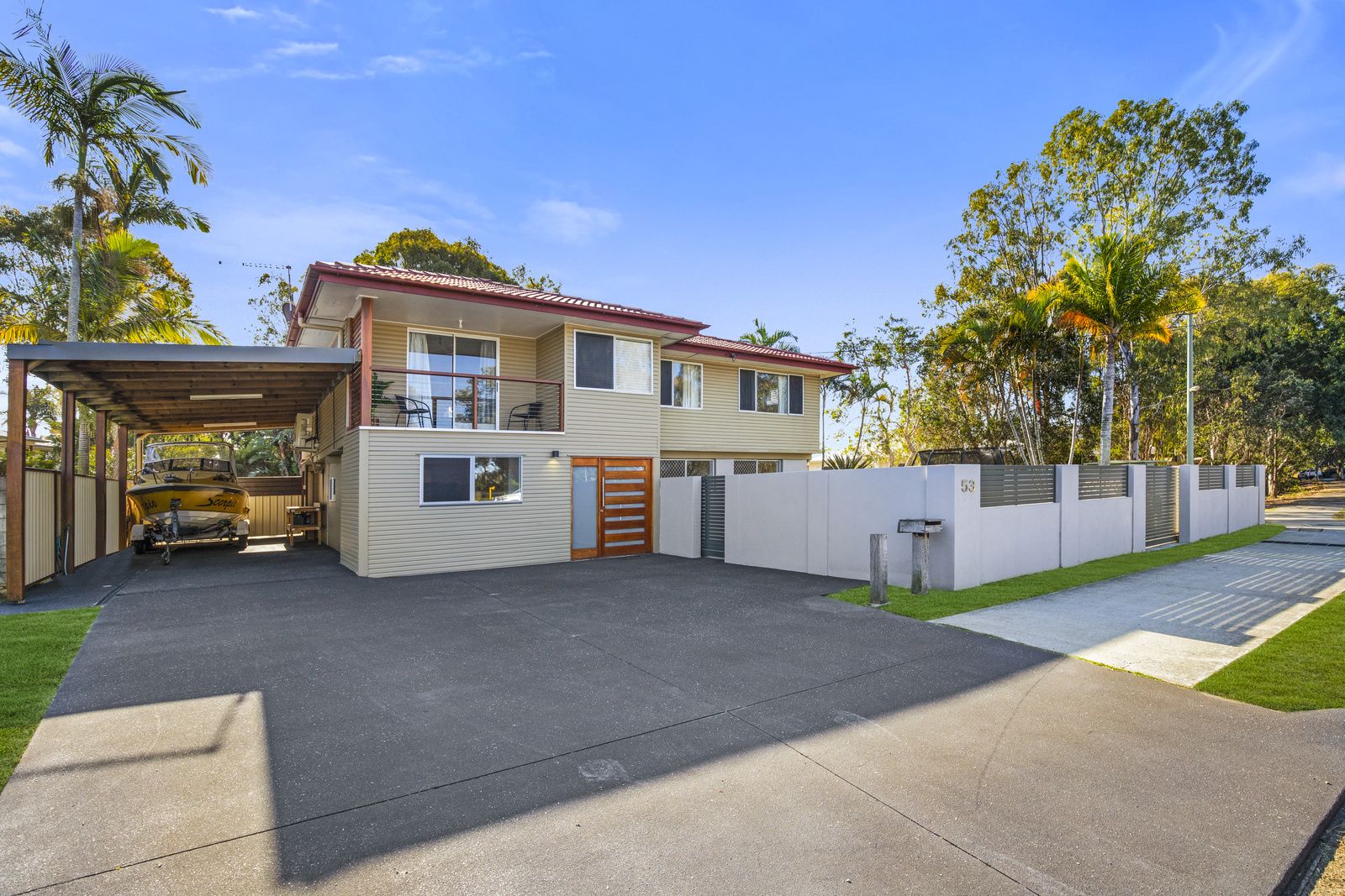 3 bedrooms House in 53 Boardman Road KIPPA-RING QLD, 4021