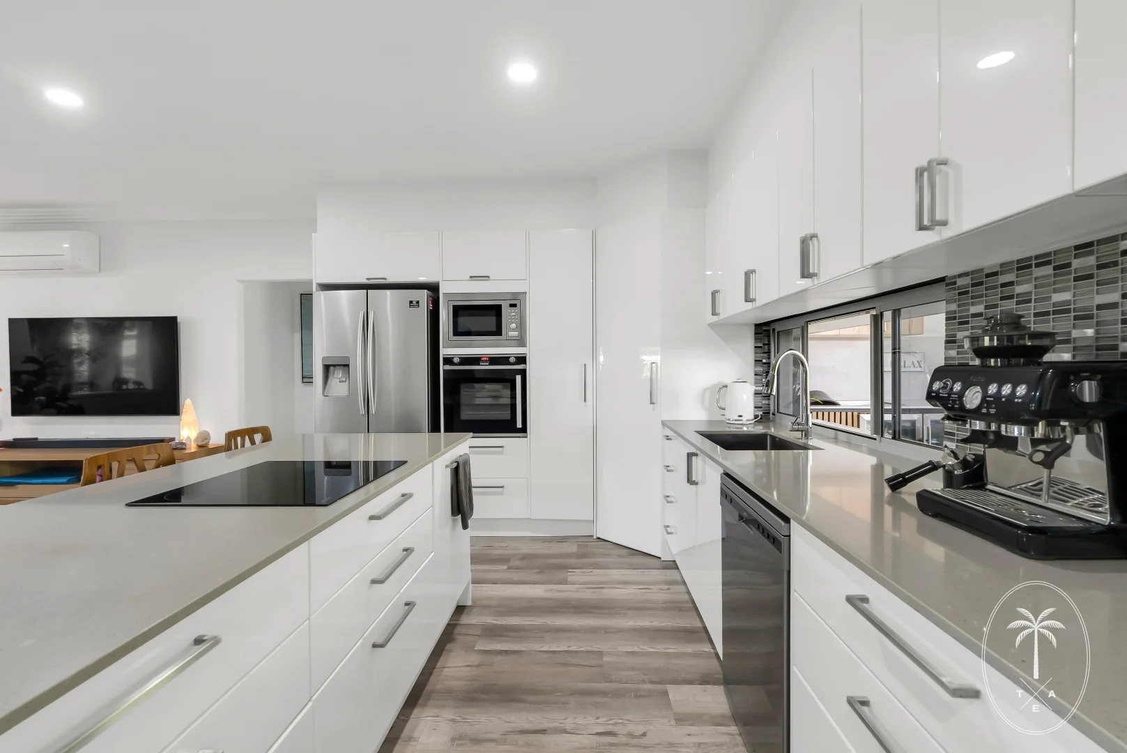 Additional image 5 of 11 Thais Street, Palm Cove QLD 4879