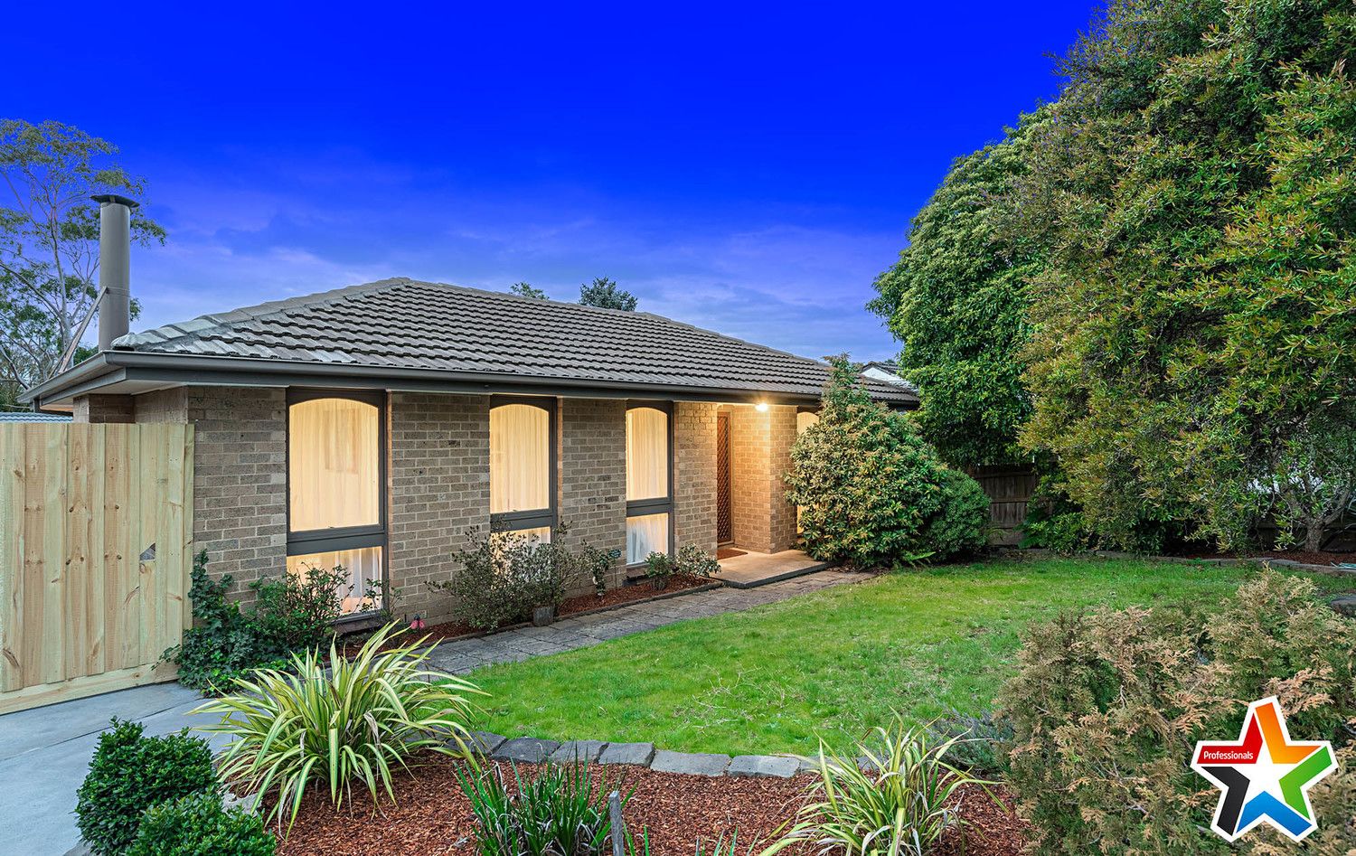 13 Edenhope Street, Kilsyth VIC 3137, Image 0