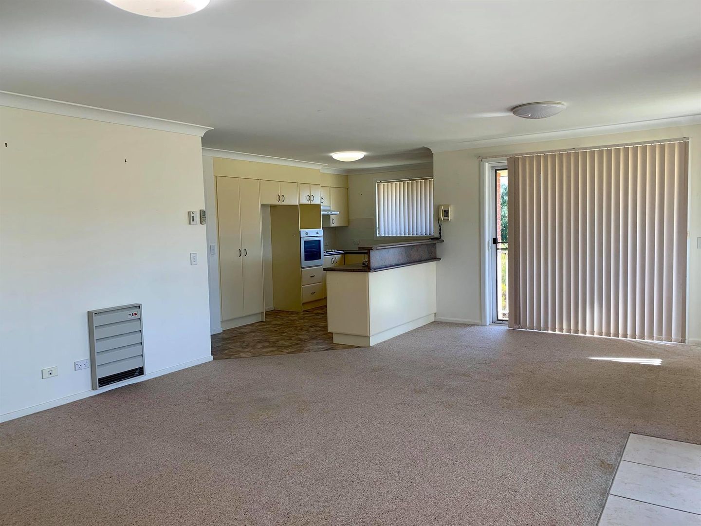 2/16A Hill Street, Uralla NSW 2358, Image 2